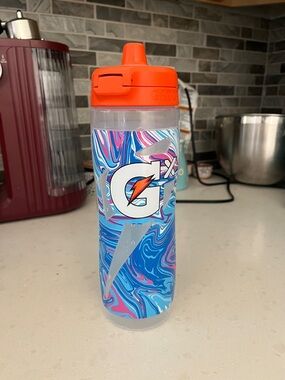 Gatorade Sports Water Bottle - Orange Cap with Blue Marble Design